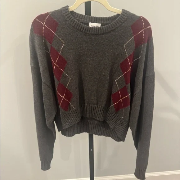Aritzia Peggy Cropped Sweater - Picture 4 of 5
